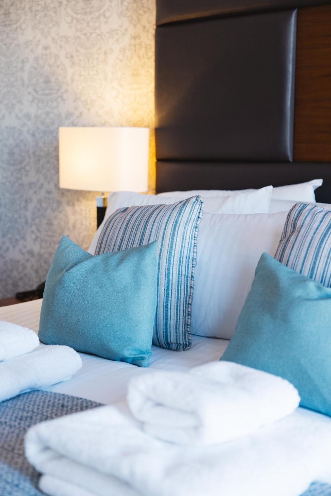 Hotel The 3*